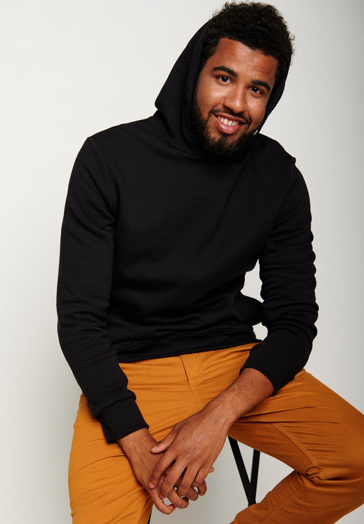 Hoodie Basic Star Black von Greenbomb.