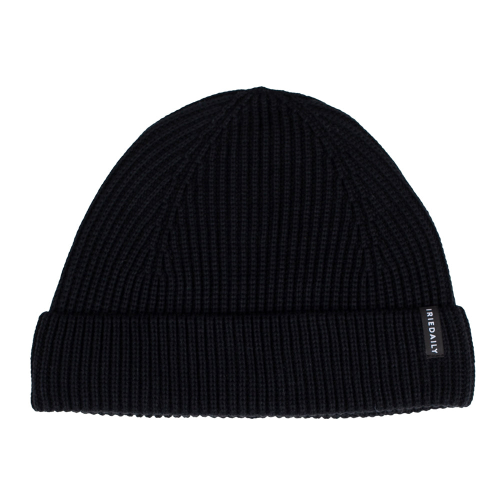 X Koelln Eco Beanie Black von Iriedaily in der Farbe Schwarz.