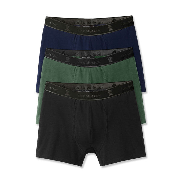 Boxerbriefs von Recolution im 3er Pack. Farben schwarz, navy und grün.