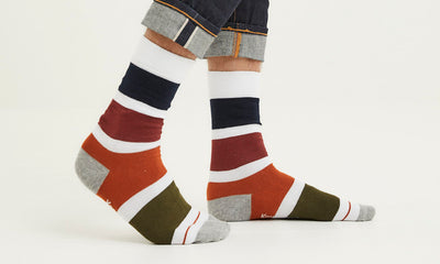 Knowledge Cotton Apparel - Timber 2 Pack Block Striped Socks Total Eclipse. Nachhaltige Bekleidung für Männer. Bio, fair & vegan. green.in.pieces